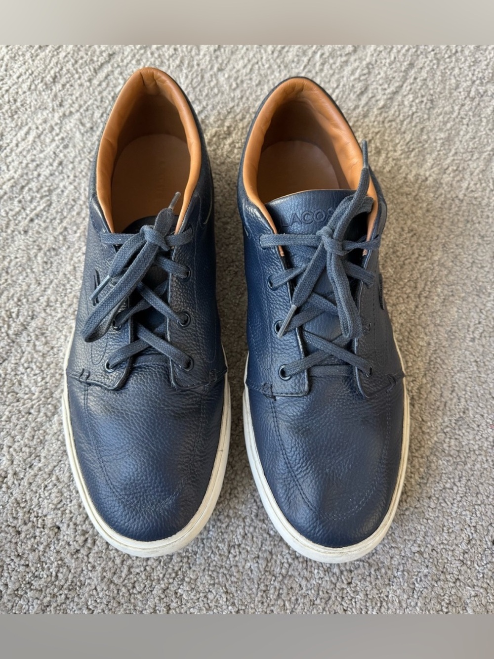Lacoste Men's Navy Leather Low-Top Sneakers. Size 10 - Picture 3 of 6